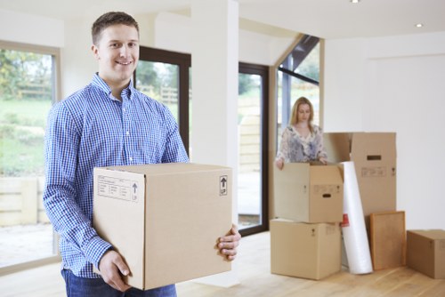Moving van support in West Hampstead for local home relocations
