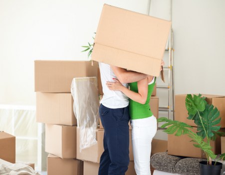 Urban moving assistance for boxes and household items in West Hampstead